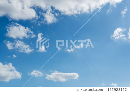 Looking up at the blue sky and clouds at the end of autumn 26 Looking up at the blue sky and clouds at the end of autumn 26 135928152