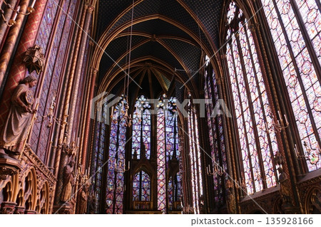 The magnificent second floor chapel of Sainte-Chapelle 135928166