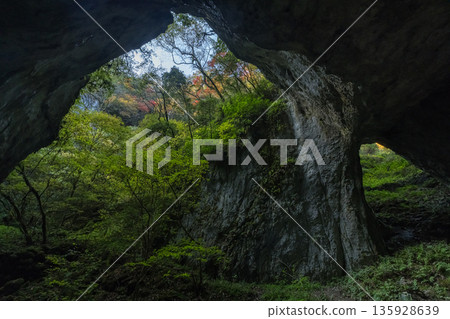 The second and third gates of Rashomon, a huge natural bridge and limestone cave in Kusama, Niimi City, Okayama Prefecture, Japan The second and third gates of Rashomon, a huge natural bridge and limestone cave in Kusama, Niimi City, Okayama Prefecture, Japan 135928639