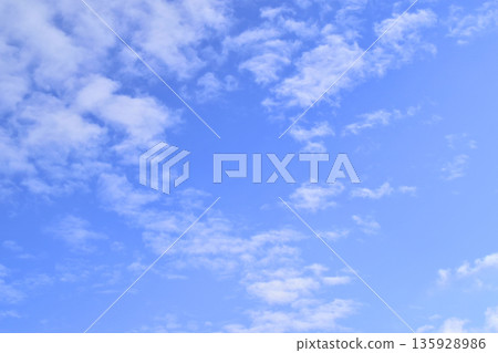 Refreshing blue sky Free space image (Fix photo) 135928986