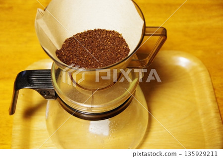 To make coffee To make coffee 135929211
