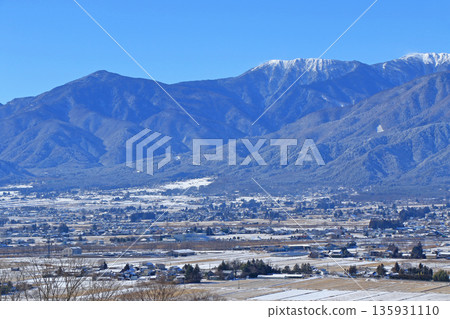 冬天安曇野和北阿爾卑斯山 冬天安曇野和北阿爾卑斯山 135931110
