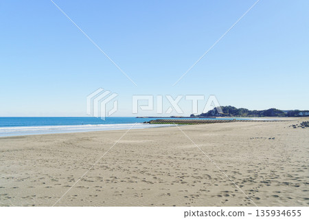 [Chiba Prefecture] View of the Taito area from Tsurigasaki Beach on Kujukuri Beach 135934655