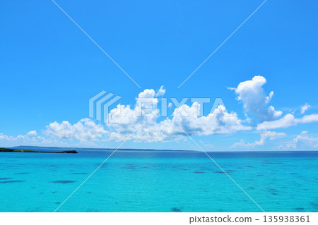 Okinawa Miyakojima blue sky and sea 135938361