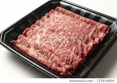 Beef in a plastic tray Beef in a plastic tray 135939004