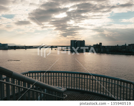 Ujina Ujina 135940519