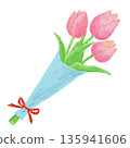  Bouquet of tulips 135941606