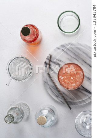 Pink Grapefruit Gin Cocktail 135943794