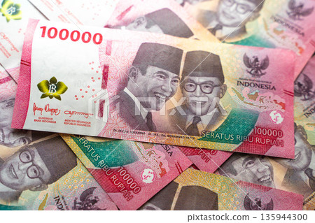 Indonesian banknote 100,000 rupiah / Foreign currency and economic image 135944300
