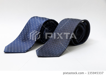 Tie, jacket, suit, outerwear, men's, gentleman, men's clothing, clothing, clothes, clothing, shirt Tie, jacket, suit, outerwear, men's, gentleman, men's clothing, clothing, clothes, clothing, shirt 135945337