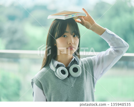 高中女生肖像 高中女生肖像 135948535