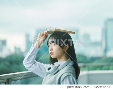 高中女生肖像 高中女生肖像 135948545