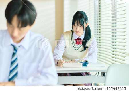 預備學校上課 135948615