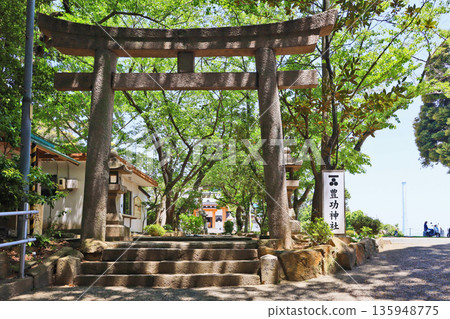 東橫神社,山口縣下關市的日出勝地 東橫神社,山口縣下關市的日出勝地 135948775