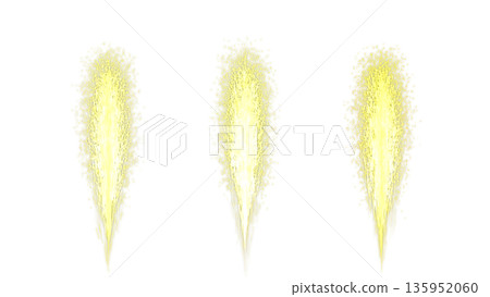 黃色煙火，背景透明，易於現場表演使用。 135952060