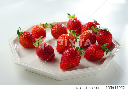 草莓，草莓，草莓（amaou） 135955052