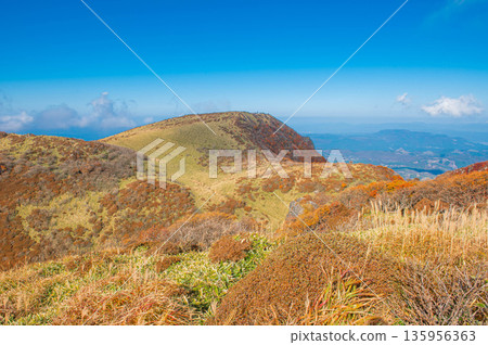 View of the main peak of Mt. Mimata from the southern peak of Mt. Mimata View of the main peak of Mt. Mimata from the southern peak of Mt. Mimata 135956363