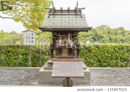 岡山神社、副神社、荒神社(岡山城守護神:又稱坂宮神社)位於岡山市北區石石町 岡山神社、副神社、荒神社(岡山城守護神:又稱坂宮神社)位於岡山市北區石石町 135957025