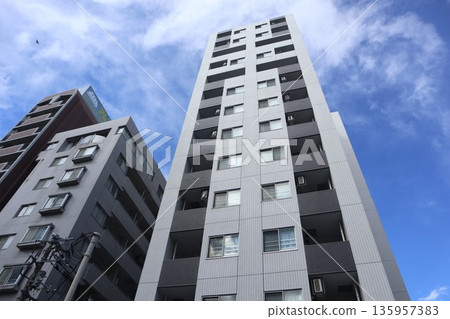 兩國城市景觀 135957383