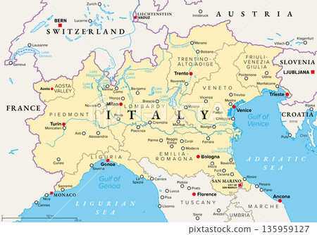 Northern Italy, political map of a region in the northern part of Italy. North Italy, highlighted in yellow, with borders, region capitals, largest cities, and the North Italian Lake District. Vector Northern Italy, political map of a region in the northern part of Italy. North Italy, highlighted in yellow, with borders, region capitals, largest cities, and the North Italian Lake District. Vector 135959127