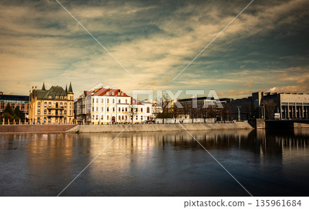 Amazing View On A Oder River And Amazing Historical Part Of Wroclaw In Poland At Sunset Amazing View On A Oder River And Amazing Historical Part Of Wroclaw In Poland At Sunset 135961684
