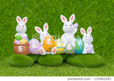 Easter bunny with eggs 135962891