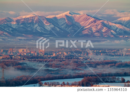 風暴與日高山脈 風暴與日高山脈 135964310