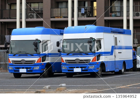 medical examination vehicle 135964952