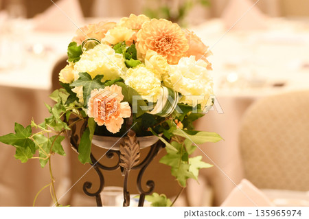 Flower arrangement 135965974