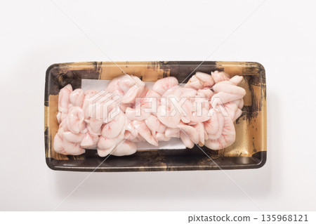 [Hokkaido] Raw cod milt (for raw consumption) quickly boiled in hot water 135968121