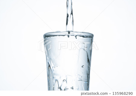 水礦泉水 水礦泉水 135968290