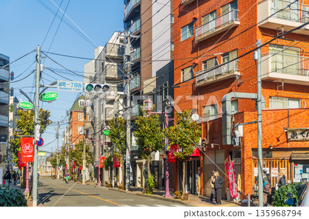 立川市景南出口 WINS 街投注站 135968794