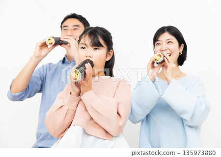 家庭吃Ehomaki 135973880