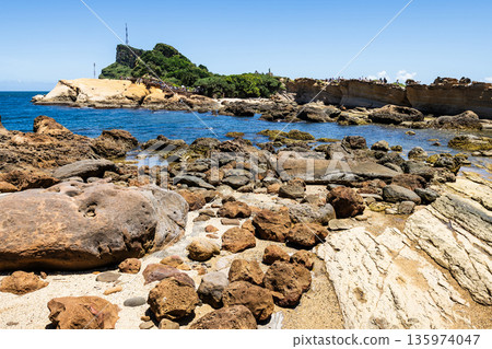 Beautiful view of the Yehliu Geopark. Yehliu is a cape located in Wanli, New Taipei City, Taiwan. 135974047