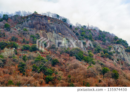 Rock walls of Iwadonoyama Castle ruins, Otsuki City, Yamanashi Prefecture 135974430