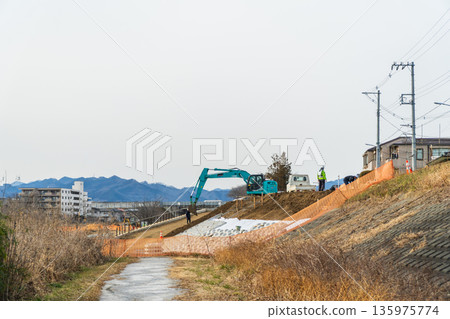 海堤建設 135975774