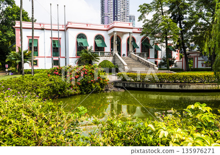 The Casa Garden is a small parkette located in Macau Peninsula, China. The area is the headquarters of the Macau delegation of the Orient Foundation. 135976271