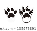 Simple black paw icon 135976891