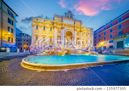View of the iconic trevi fountain in rome, italy View of the iconic trevi fountain in rome, italy 135977305