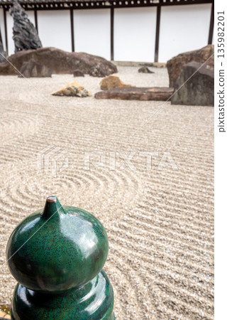Tofukuji Temple, Kyoto Prefecture, Honbo Garden - Image of a Japanese garden Tofukuji Temple, Kyoto Prefecture, Honbo Garden - Image of a Japanese garden 135982201