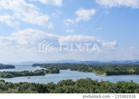 Kirigaki Observatory offers a panoramic view of the scenic Ago Bay Kirigaki Observatory offers a panoramic view of the scenic Ago Bay 135982816