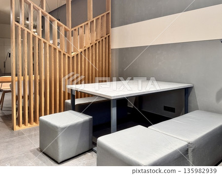 Coworking space, home office, space for freelancers and entrepreneurs to work and hold business meetings 135982939