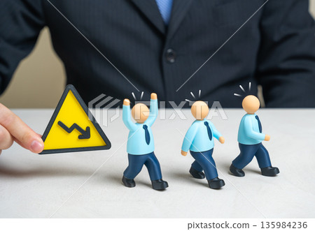 Office workers are leaving the company as it goes downhill. Cost cutting and staff layoffs. Crisis and falling revenues. Investors flee. Corporate decline signal, restructuring failure Office workers are leaving the company as it goes downhill. Cost cutting and staff layoffs. Crisis and falling revenues. Investors flee. Corporate decline signal, restructuring failure 135984236