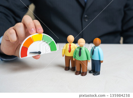 The manager notes the low productivity of office workers, poor discipline, and failure to fulfill responsibilities. Performance gap analysis, management challenge The manager notes the low productivity of office workers, poor discipline, and failure to fulfill responsibilities. Performance gap analysis, management challenge 135984238