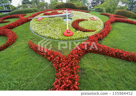 August 15, 2022: Summer scenery with a floral clock in Geneva, Switzerland August 15, 2022: Summer scenery with a floral clock in Geneva, Switzerland 135984452