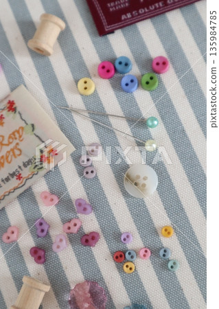 Small buttons, pins and tags Small buttons, pins and tags 135984785