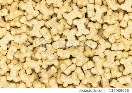 Full frame dog treats pattern 135989656
