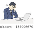 男商擔心筆記型電腦 135996670