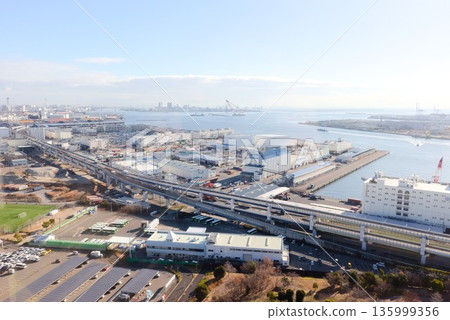 Aerial view of Kobe's bay area and port infrastructure 135999356
