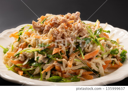 Tossed salad (dried daikon radish, tuna, pea sprouts, carrots) 135999637